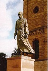 pic straßburg statue foucauld k